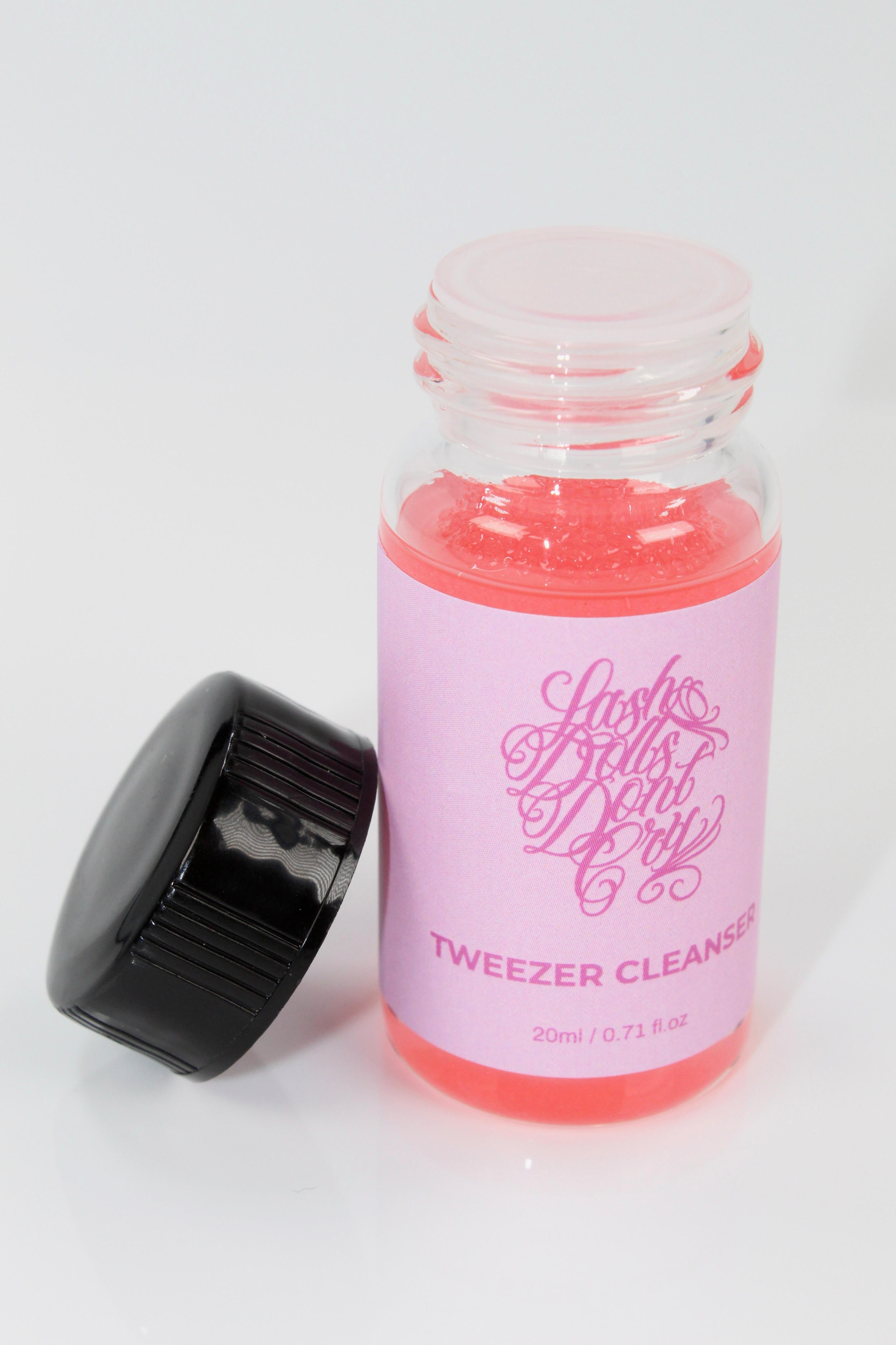 Tweezer Cleaner